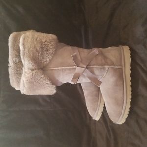 Brown Ugg calf boots